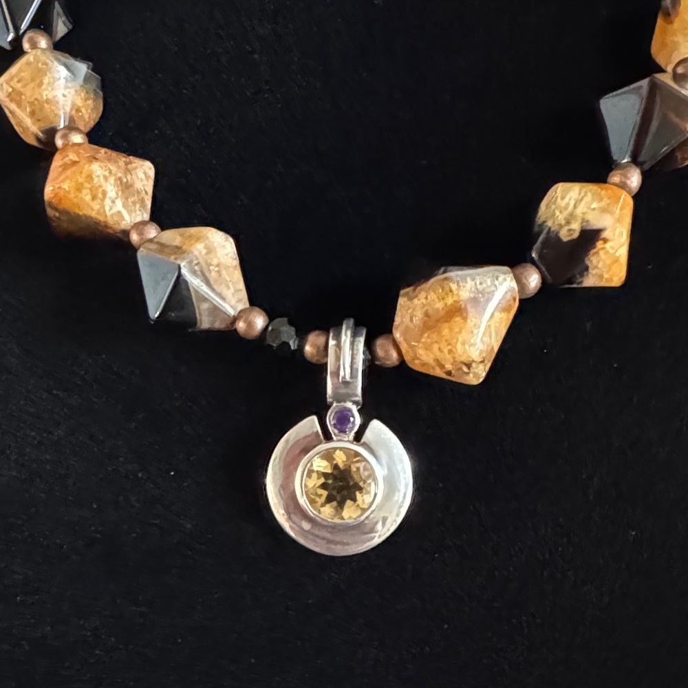 NWOT Beaded Necklace with Sterling Silver Citrine Pendant - Picture 4 of 8